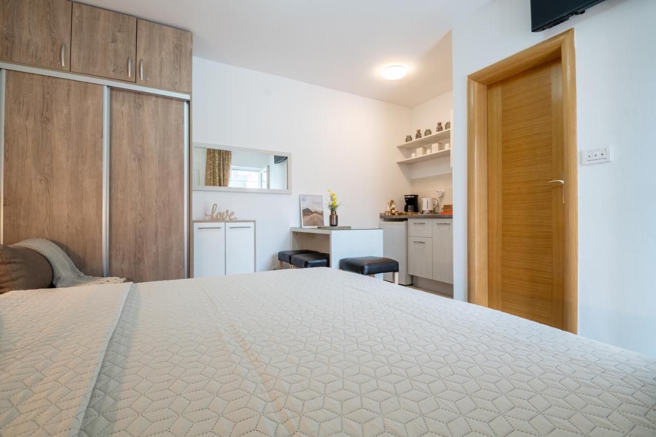 Apartmani Iva Neum Esterno foto